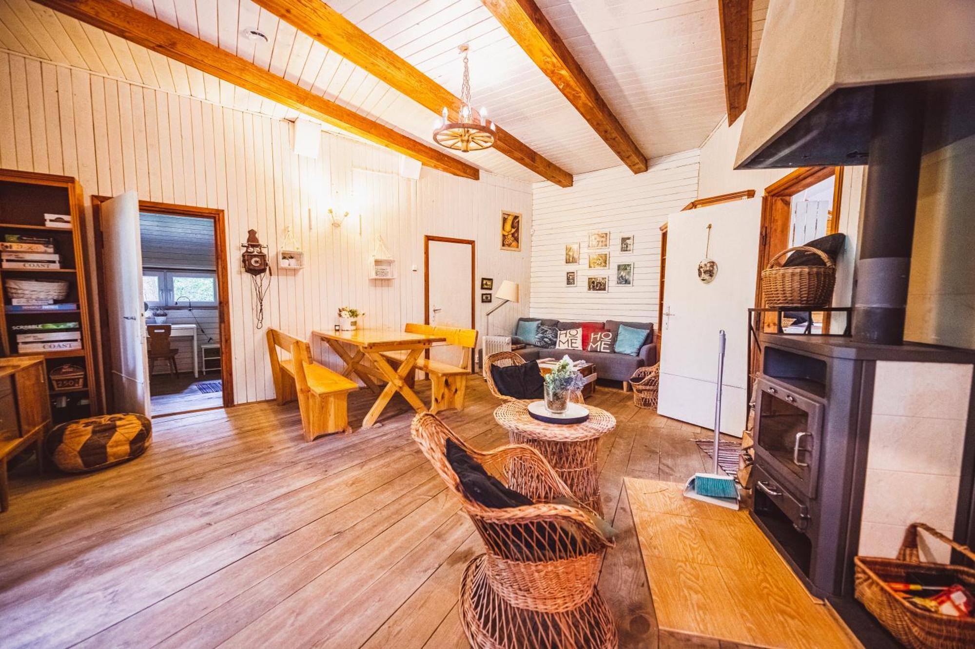 Cozy Nature Retreat With Patio Fireplace Garden Maciejowice Εξωτερικό φωτογραφία