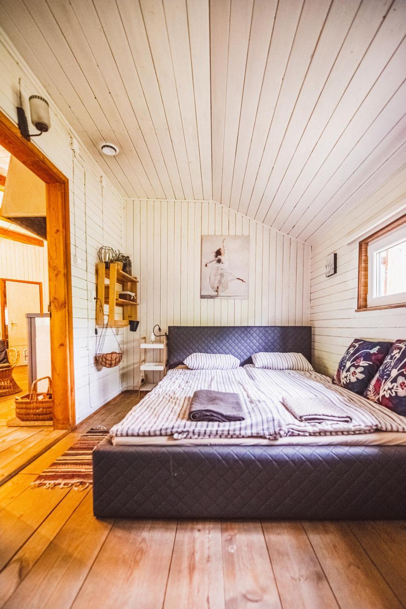 Cozy Nature Retreat With Patio Fireplace Garden Maciejowice Εξωτερικό φωτογραφία